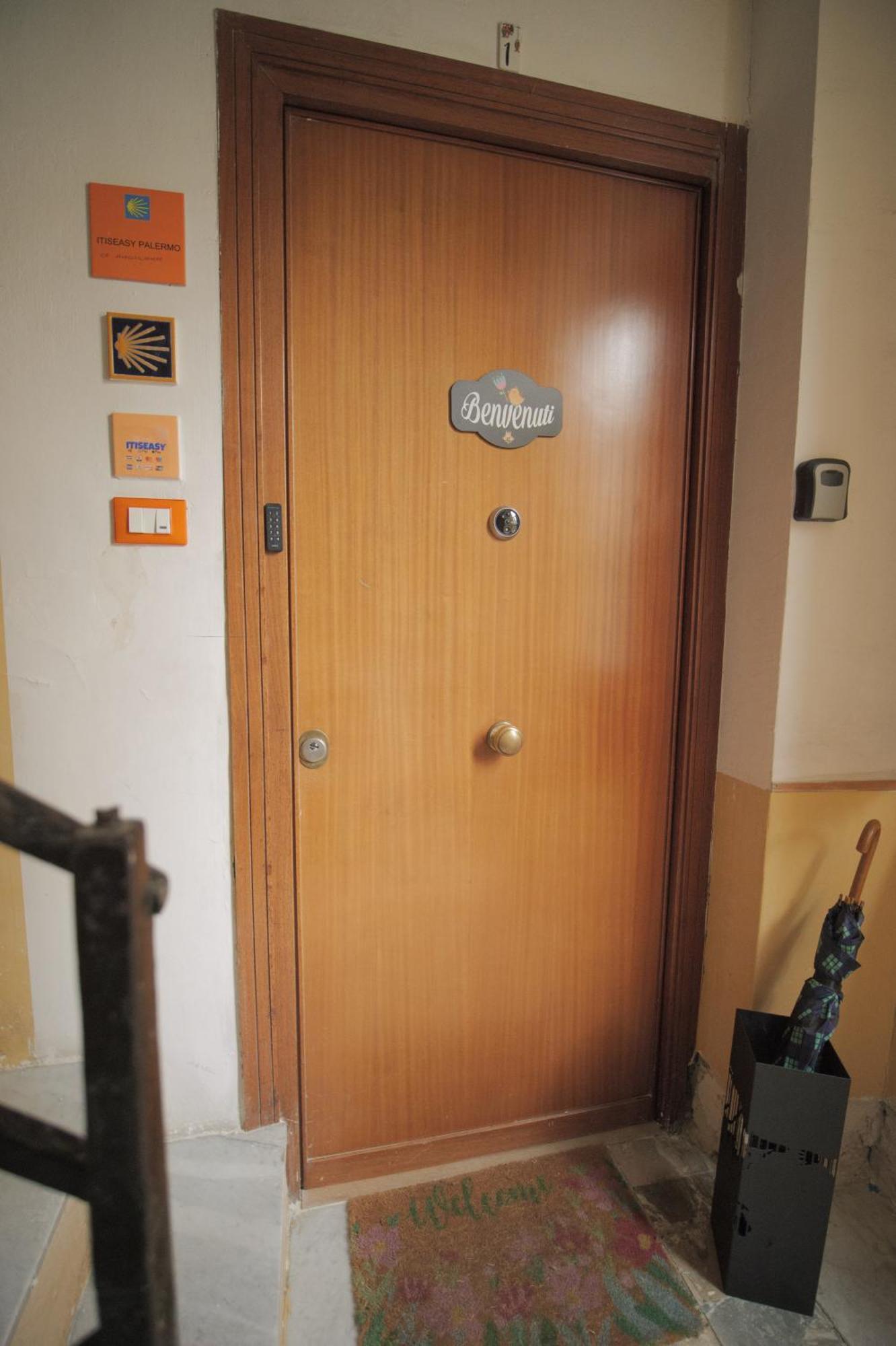 Itiseasy Palermo 1 E 2 Private Apartments 外观 照片